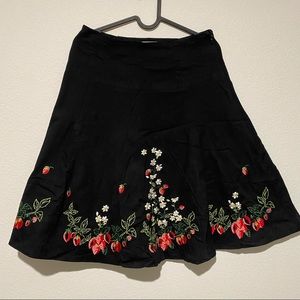 Elevenses Strawberry Skirt